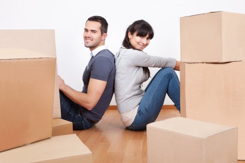 Different moving truck sizes available for Catford relocations